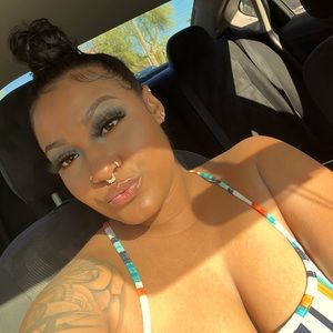 Meet your Posher, Civannah